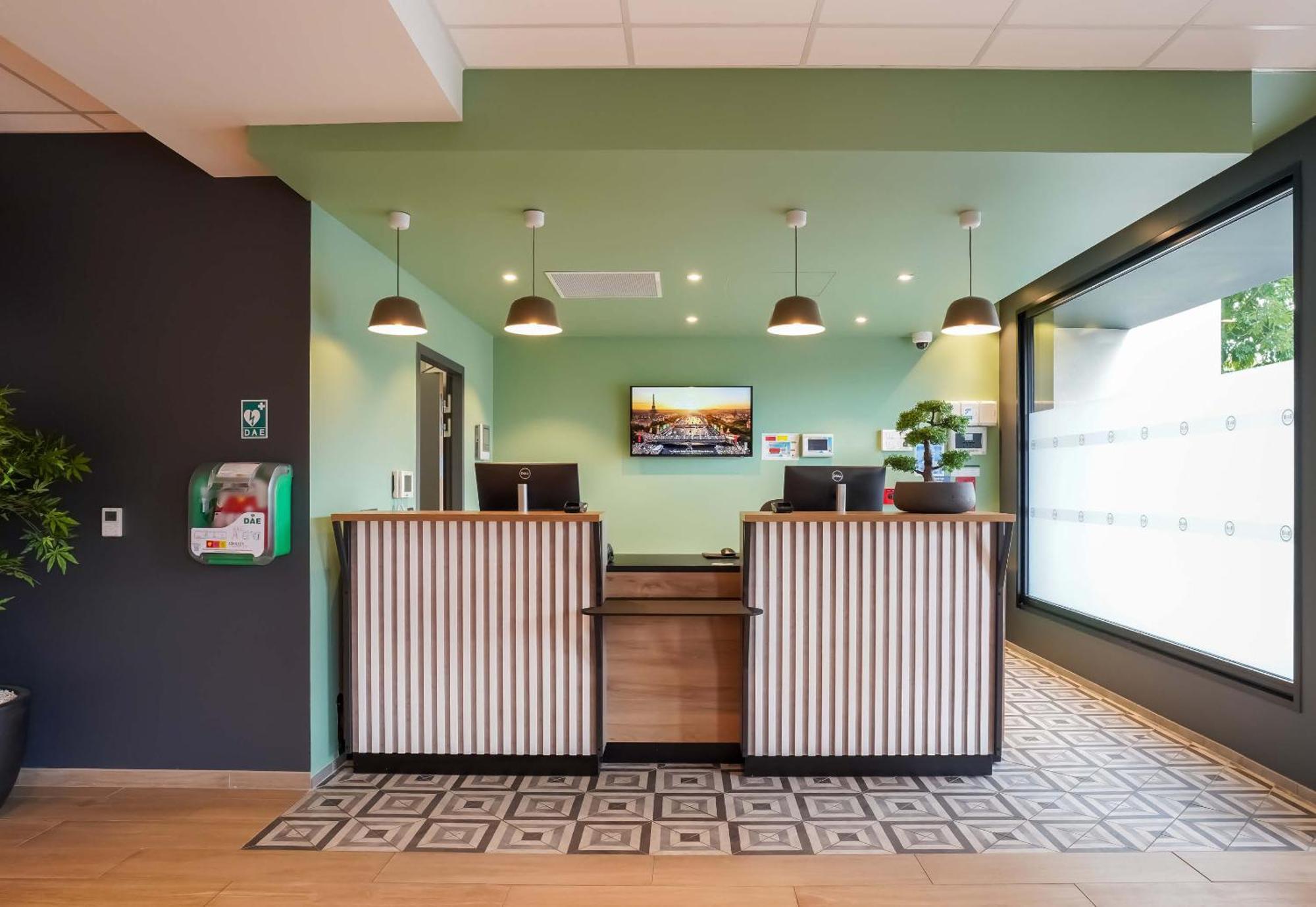 B&B Hotel Paris Porte D'Orleans موروج المظهر الخارجي الصورة