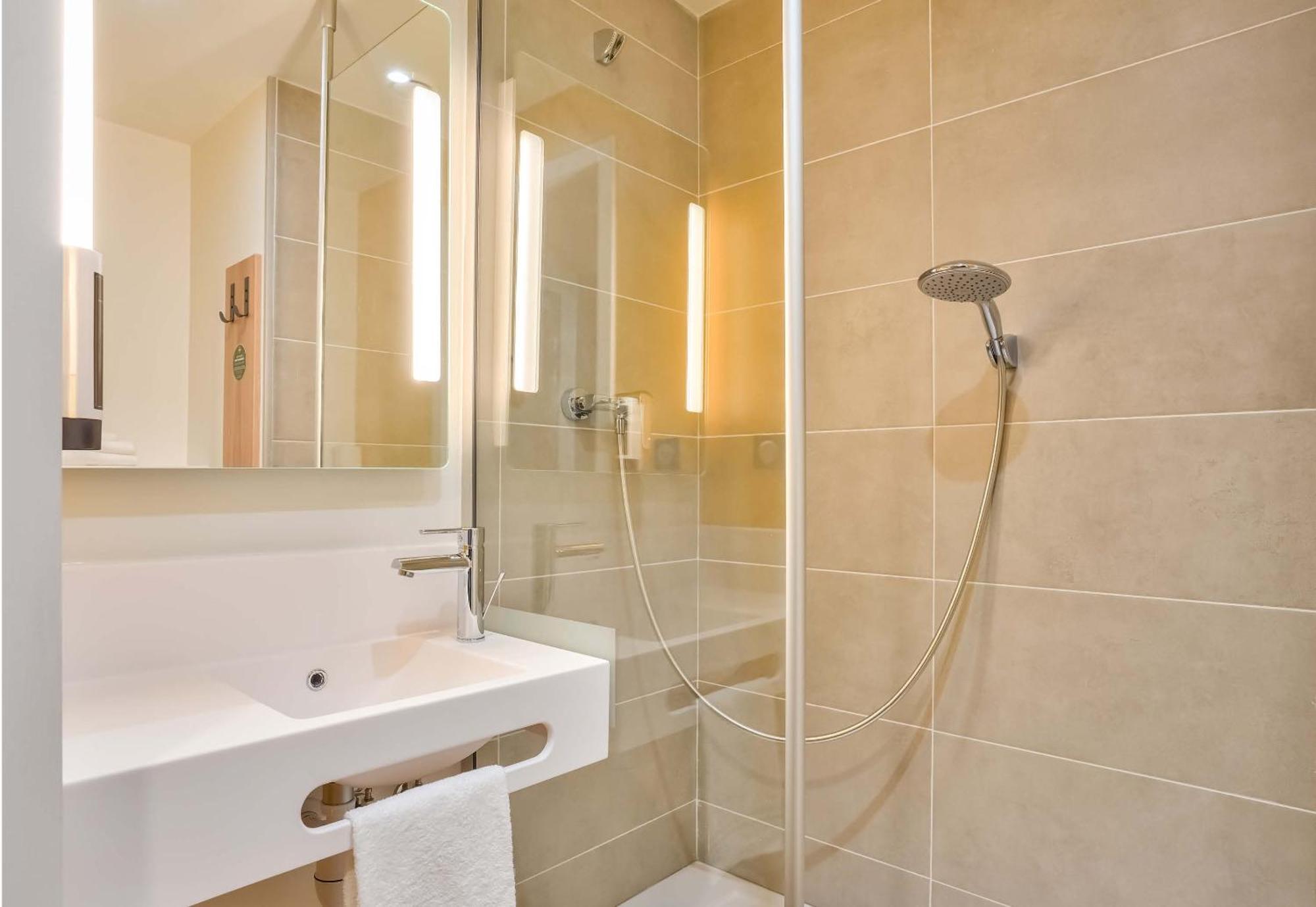 B&B Hotel Paris Porte D'Orleans موروج المظهر الخارجي الصورة