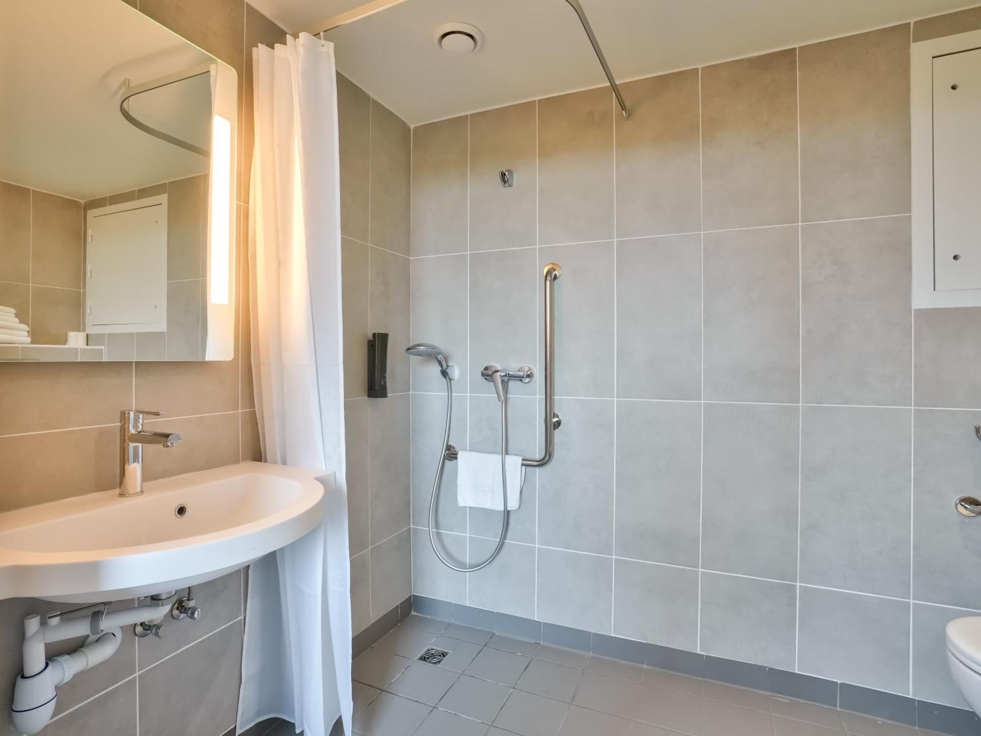 B&B Hotel Paris Porte D'Orleans موروج المظهر الخارجي الصورة